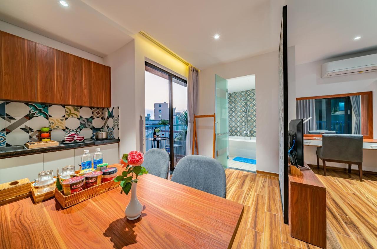 Cani Beach House Da Nang Buitenkant foto