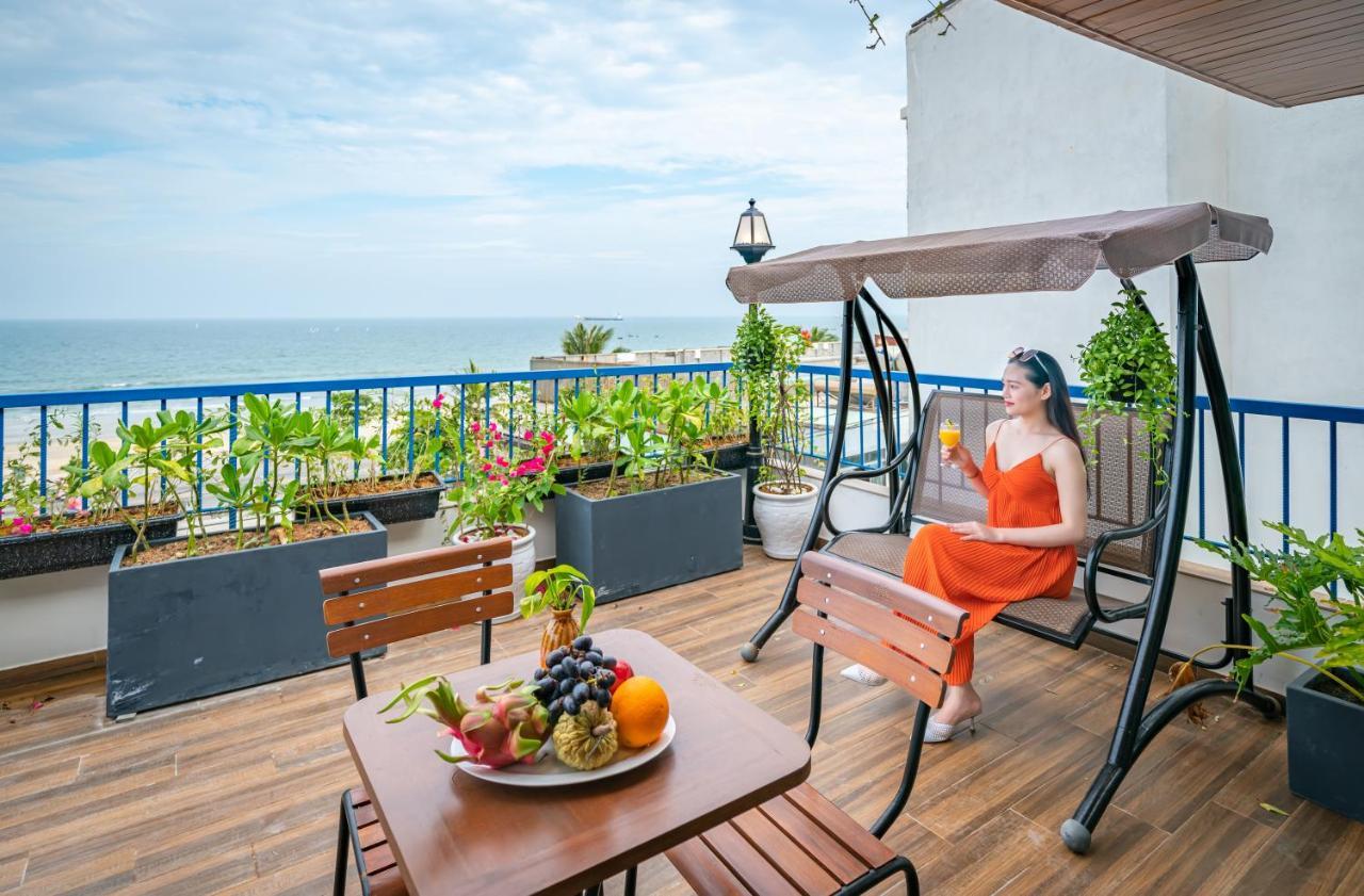 Cani Beach House Da Nang Buitenkant foto