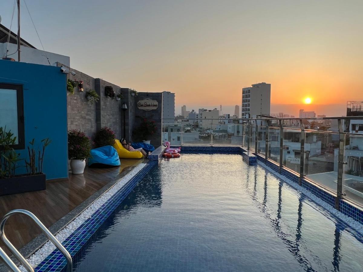 Cani Beach House Da Nang Buitenkant foto